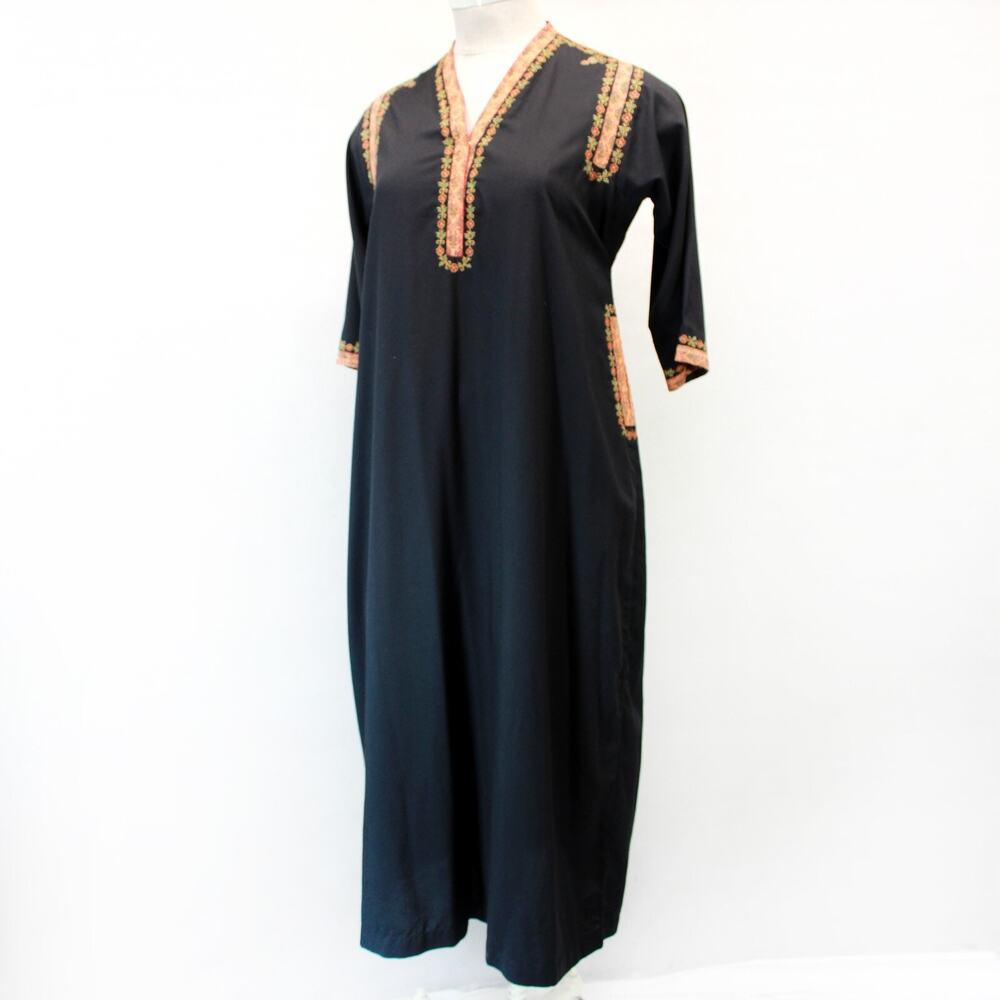 April Cornell Ethnic Bohemian embroidered long maxi kaftan dress Black XS Small